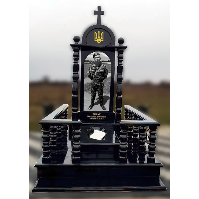Памʼятник для військових №19