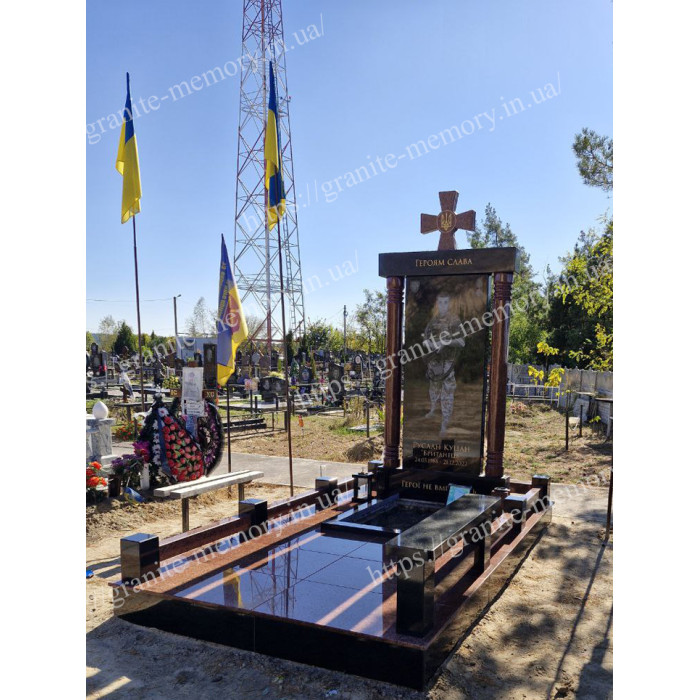 Пам'ятник для військогового зі знижкою №32