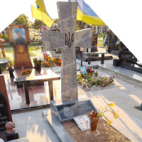Пам'ятник для військового зі знижкою №40
